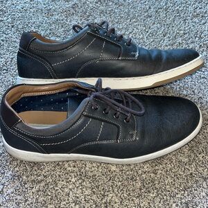 Hawker Rye grey men’s shoes. Size 11.5